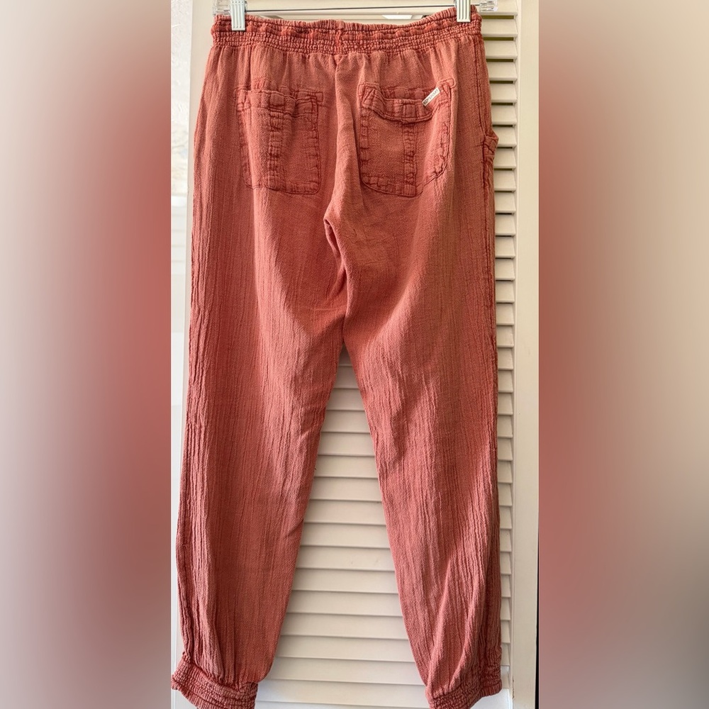 Rip Curl Rust Textured Shorts with Cream Drawstring - Picture 2 of 5